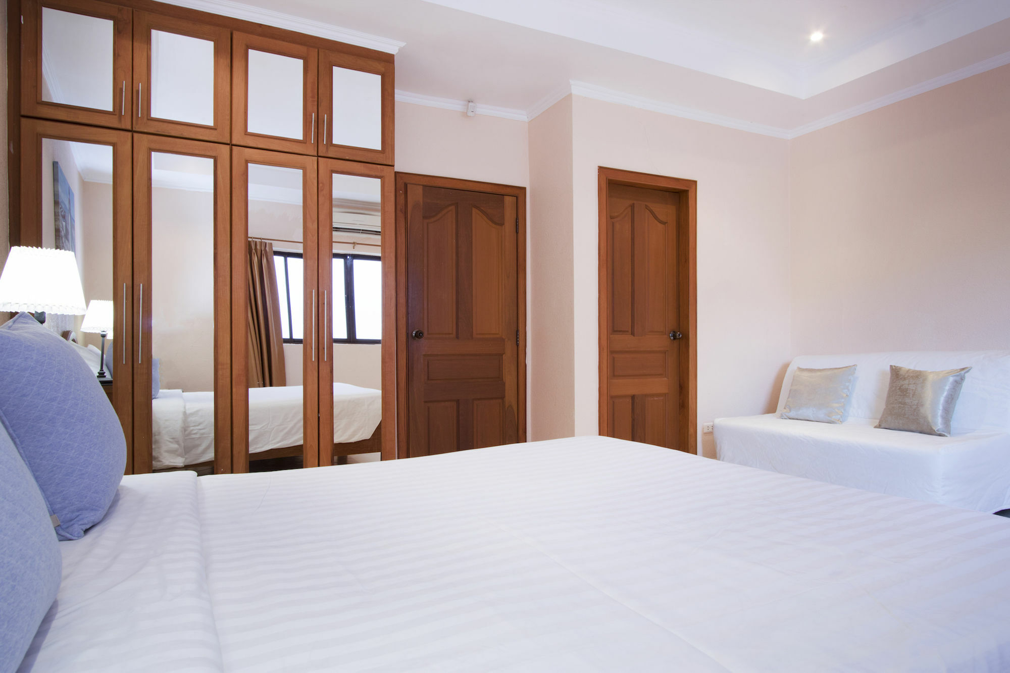 Ashford Villas Cosy Beach 파타야 외부 사진
